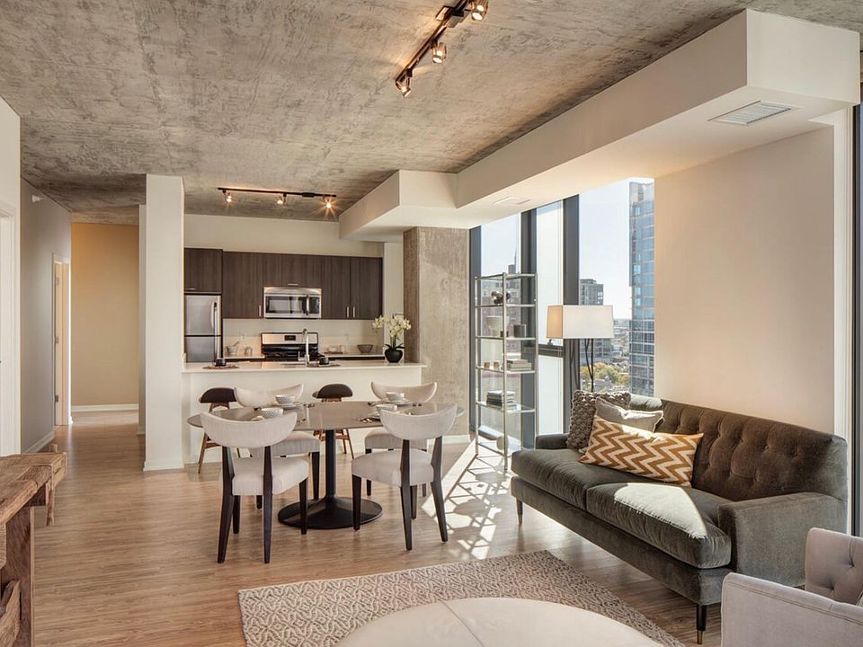 1st image of 1310 S Wabash Ave #1202