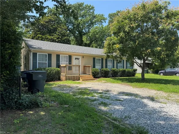 8217 Simons Dr, Norfolk, VA 23505