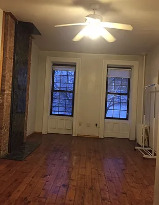 Rented by G2 Realty Group LLC | media 2