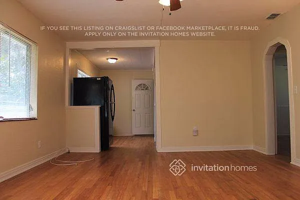 731 Pine Ln — Photo 4