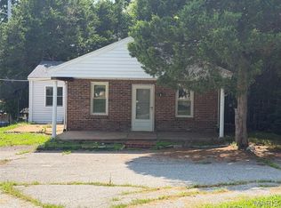 5116 Ringer Rd, Saint Louis, MO 63129