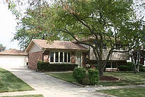 1st image of 529 Raymond Ct