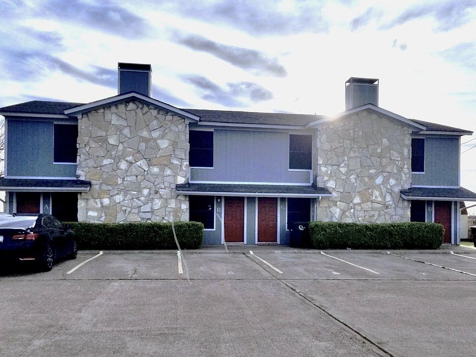 1st image of 1403 Courtney Pl #1