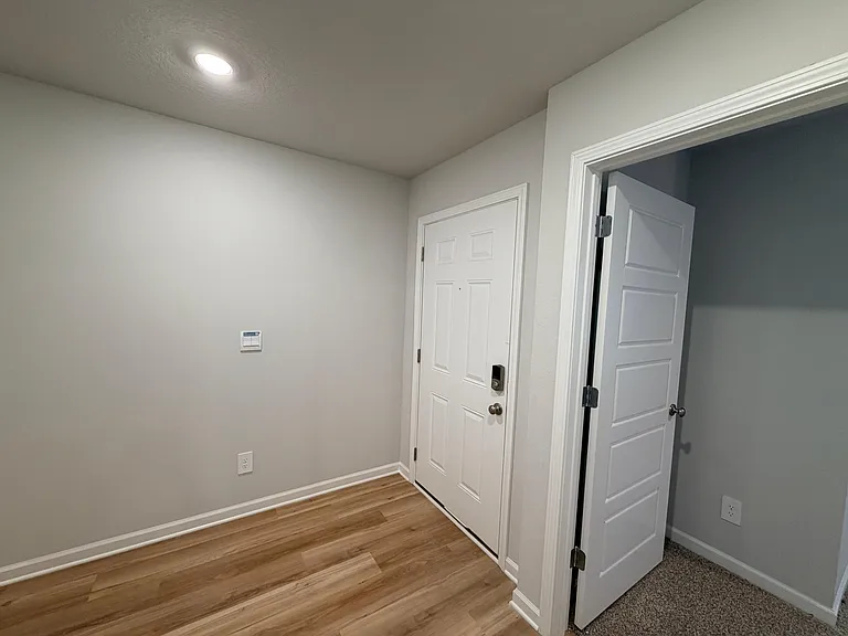 10555 Lowell St W — Photo 11