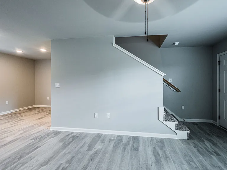 229 Whispering Hills Blvd #1 — Photo 5