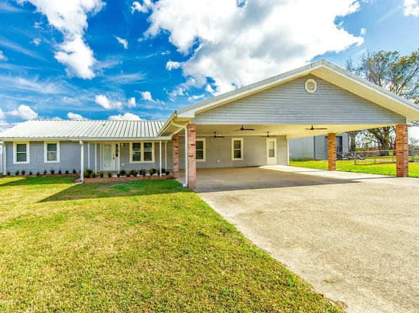 208 Sophie St, Labadieville, LA 70372