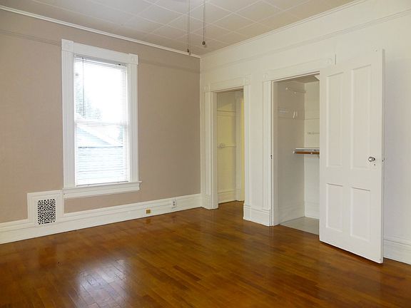 3rd image of 801 N L St