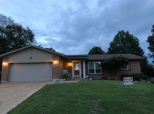 1920 Dina Ave, Arnold, MO 63010