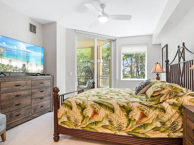 2728 Tiburon Blvd E #A-203 — Photo 18