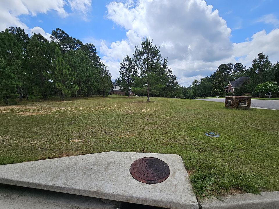 2nd image of 134 Red Cedar Rd
