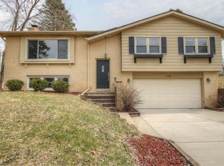 2120 Holiday Ln, Lansing, MI 48917