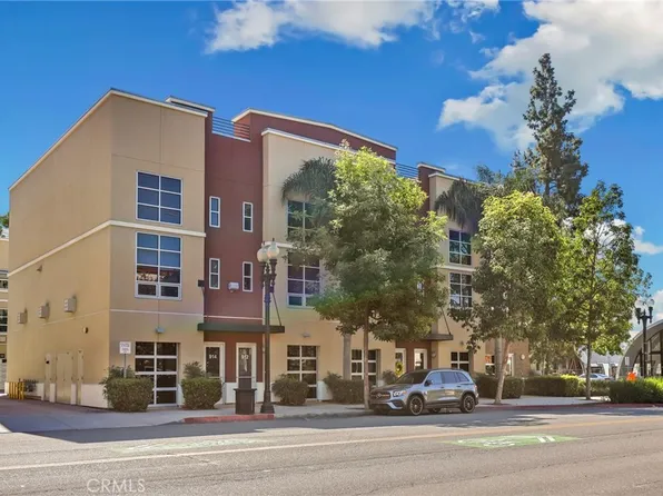 910 E Civic Center Dr, Santa Ana, CA 92701