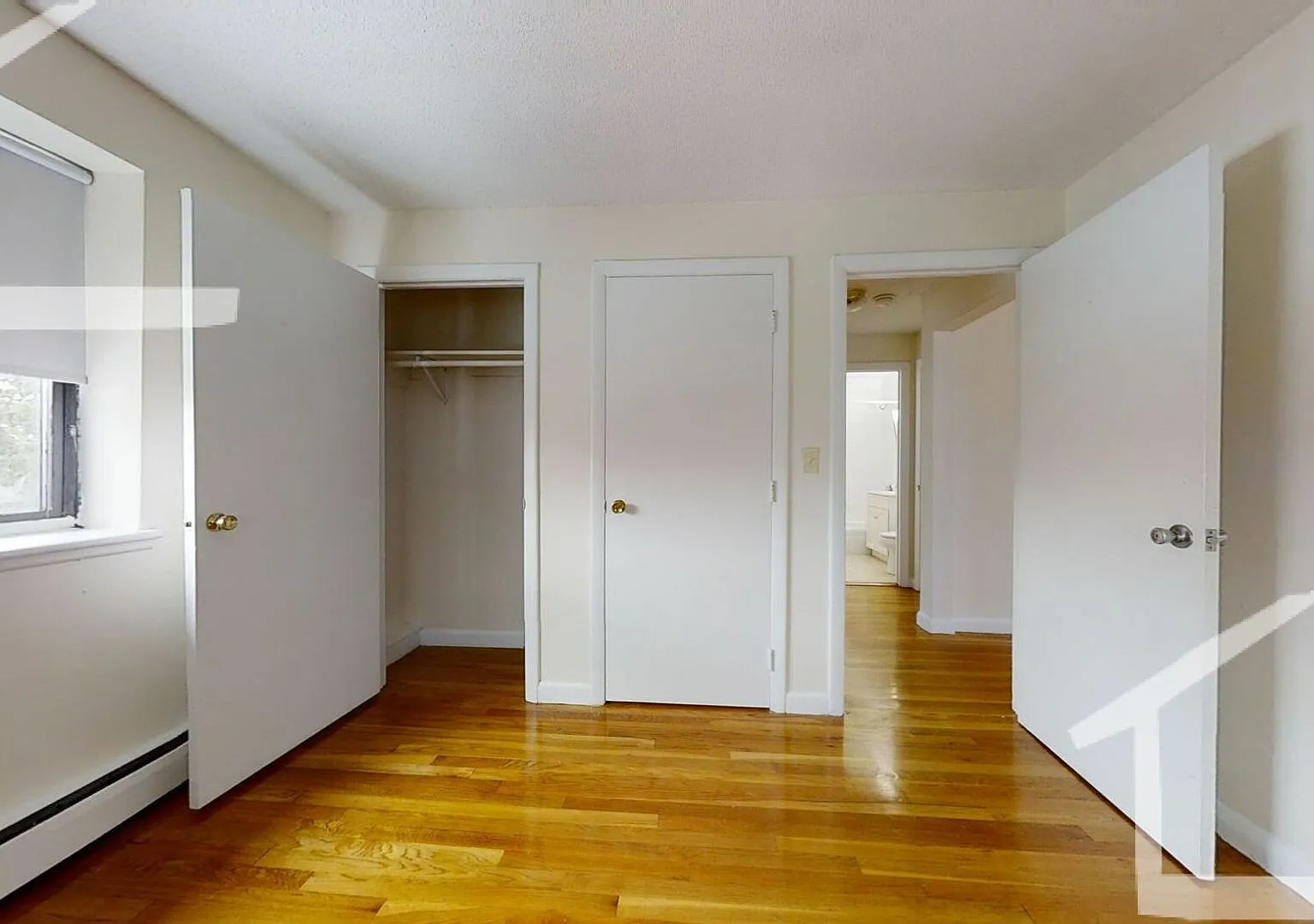 2-Bed w/H&HW + parking @ Boston Landing SEPT — Photo 3