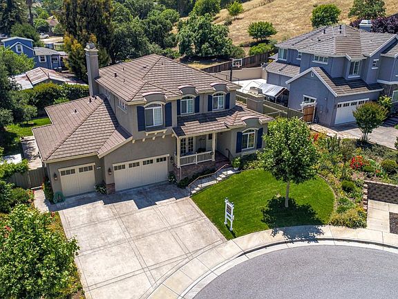 2nd image of 622 Buck Hill Ct