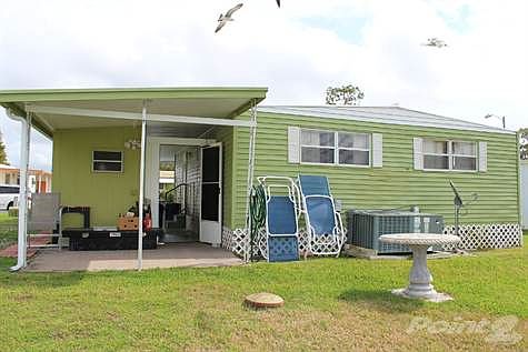 REAR OF HOME