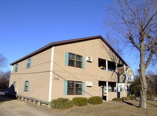 216 9th Ave APT 1, Eau Claire, WI 54703