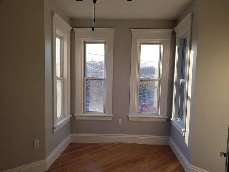 48 Riverside St #2F — Photo 5