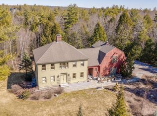 21 Susan Rd, New Boston, NH 03070