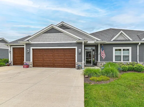 123 Phantom Lake COURT, Mukwonago, WI 53149
