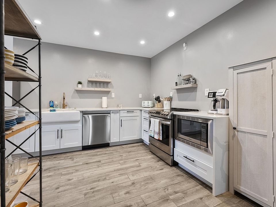1st image of 306 Ellis Street