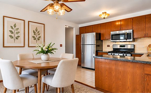 4th image of 5312 W Windsor Ave APT 2W