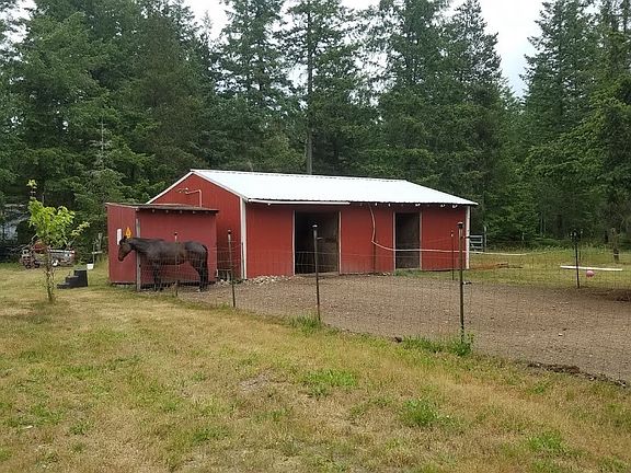 5th image of 1411 Toonerville Dr NE