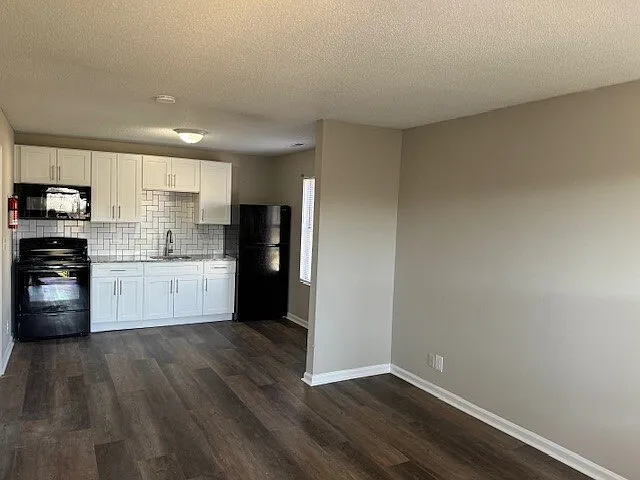 308 Hoskins Mill Ln — Photo 10