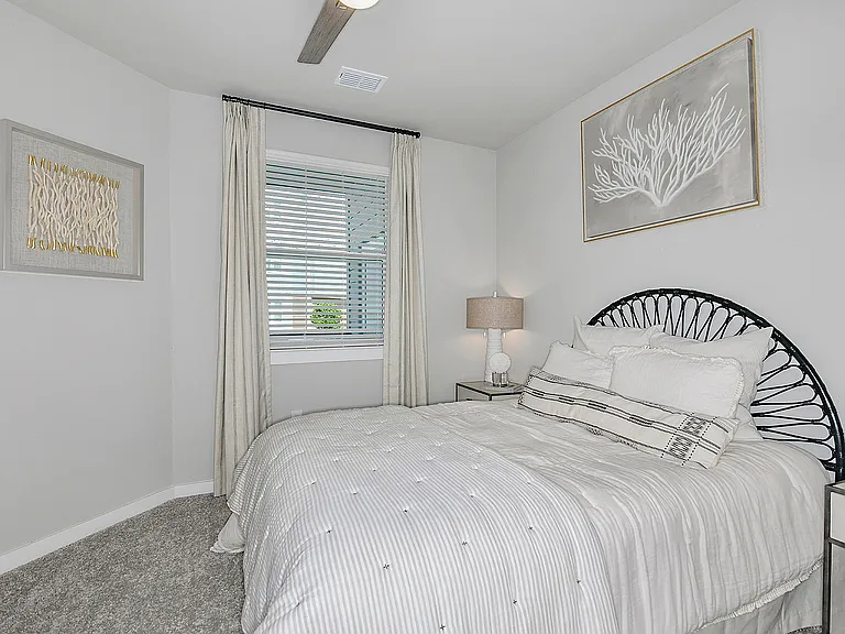 Residences at SweetBay — Photo 47