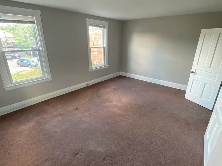 110 Bridge St #2 — Photo 8