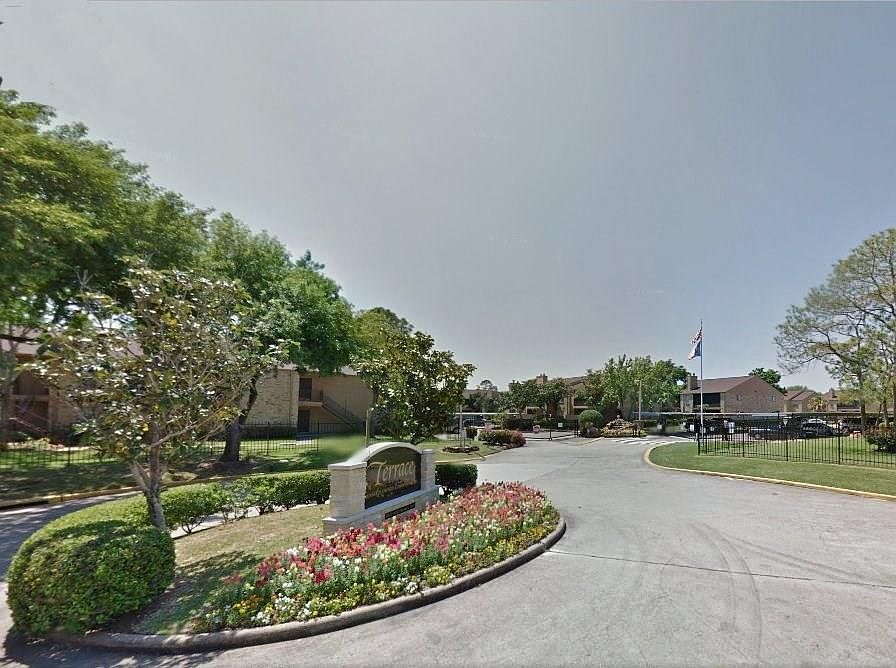 1st image of 10555 Turtlewood Ct Unit 615