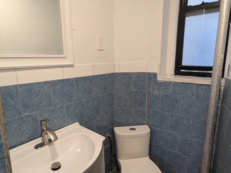618 Riverside Dr #26 — Photo 8