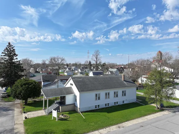 207 N Prettyman St, Knox, IN 46534