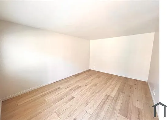 5280 N 6th St #P — Photo 11