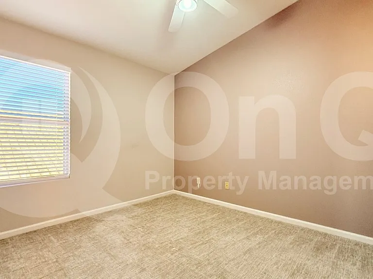 9405 E Presidio Rd — Photo 36