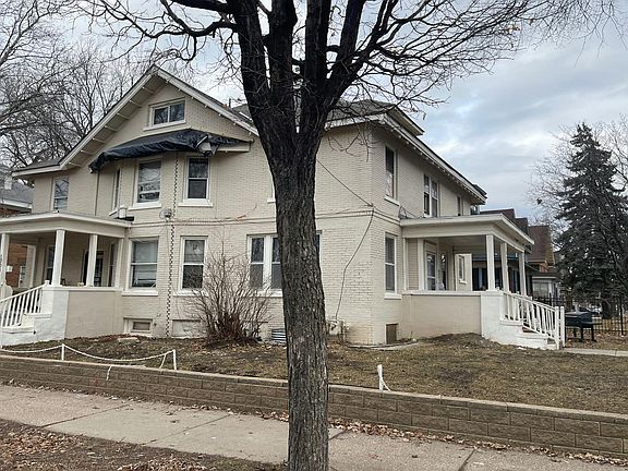 2nd image of 1004 17th Ave N