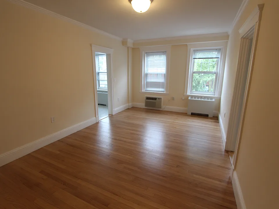 26 Chauncy St #U1