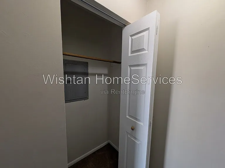 201 Charleston Blvd #1 — Photo 10