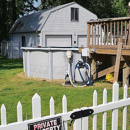 15 ' above ground salt waterpool