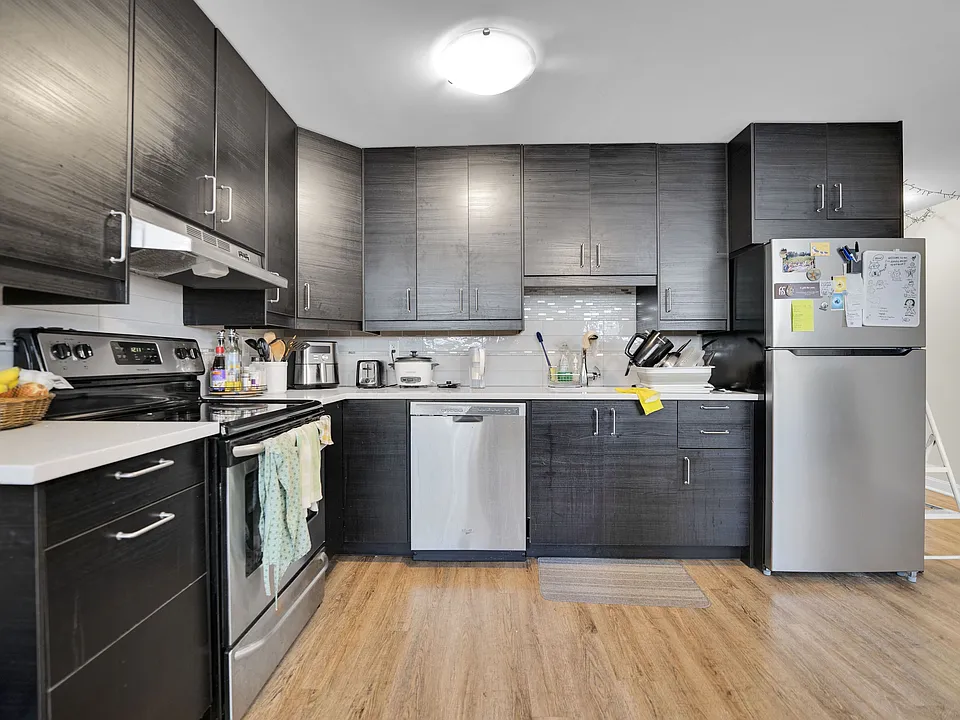 52 Ontario St #BASEMENT