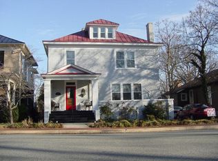 305 Sherwood Ave, Staunton, VA 24401