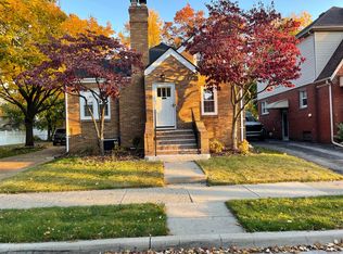 35232 Ash St, Wayne, MI 48184