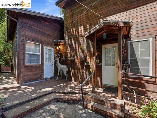 1st image of 4105 Gregory St