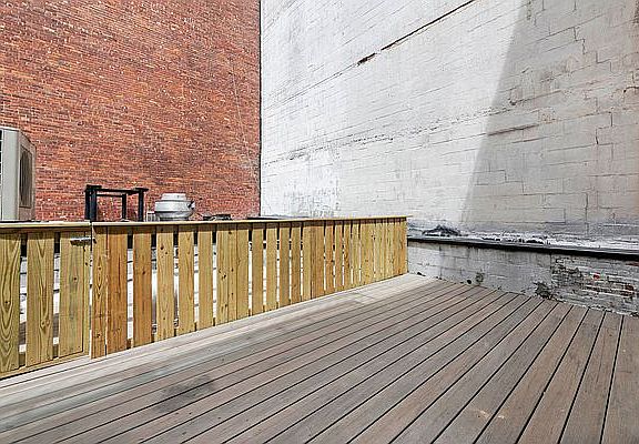 2nd image of 557 2nd Ave #2