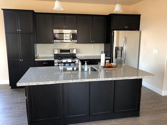 4th image of 3078 Livorno Cir