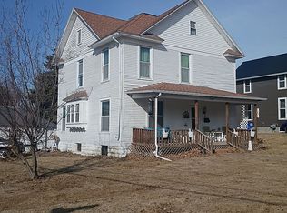 739 S Iowa Ave, Washington, IA