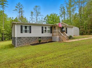 2057 Old Peach Tree Rd, Green Bay, VA 23942