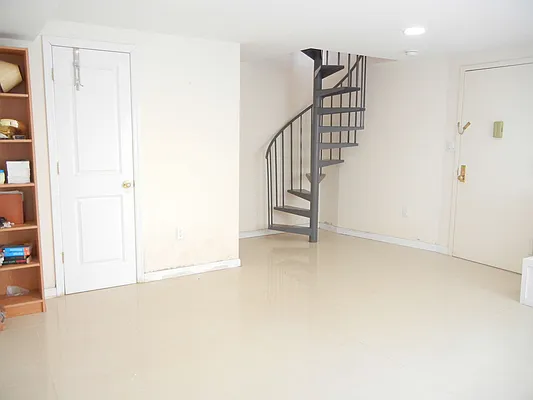 Rented by Brooklyn Heights Real Estate Inc | media 24