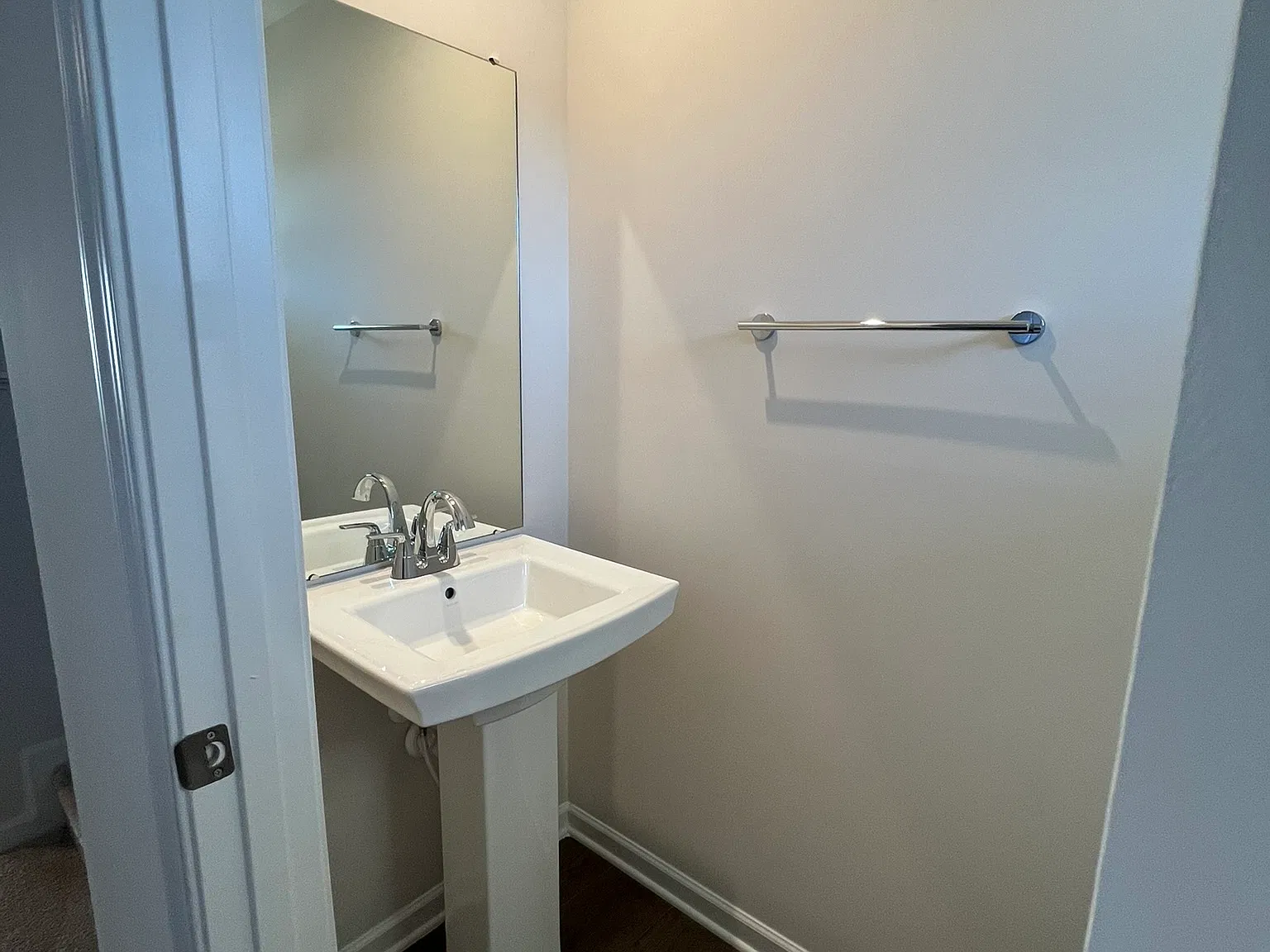 3905-B 15th Street Drive Northeast - B — Photo 4