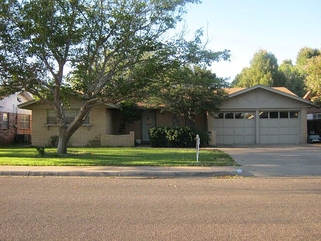 1st image of 4211 Stillwood Ln