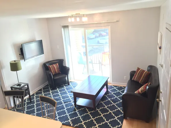 3306 Wyndham Cres #230, Alexandria, VA 22302